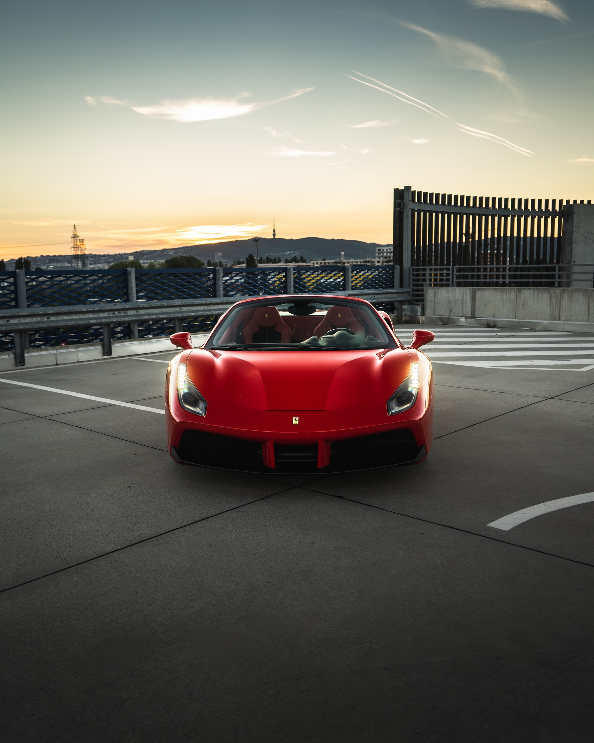 car-ferrari-red